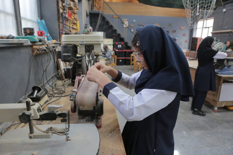 مرکز سرزمین رویش افتتاح شد